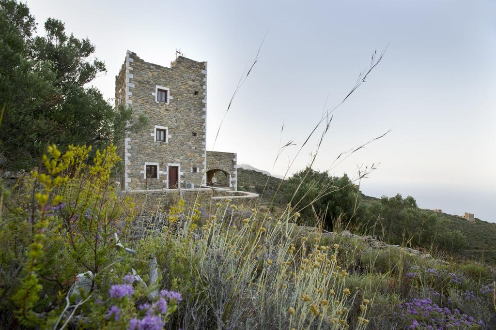 Tsikkaliá Benos Towerヴィラ エクステリア 写真